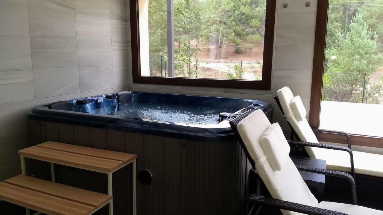 Hotel Rural El Nido De Pinares 纳瓦莱诺 外观 照片