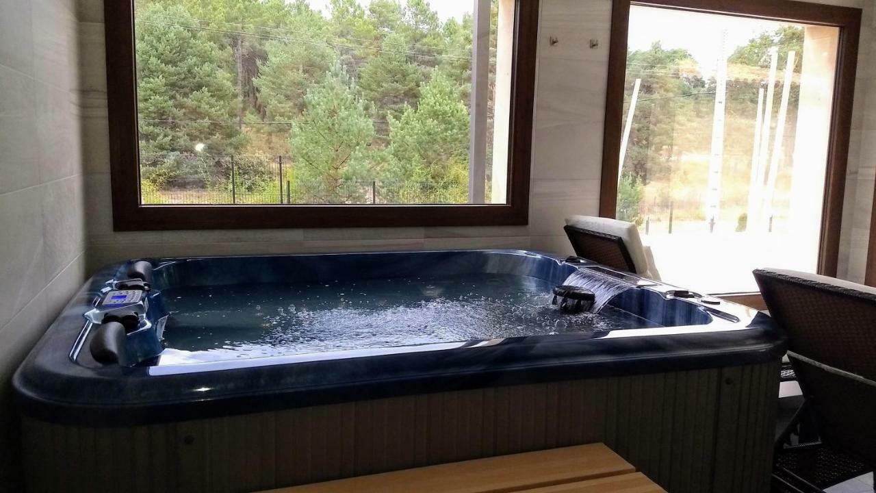 Hotel Rural El Nido De Pinares 纳瓦莱诺 外观 照片
